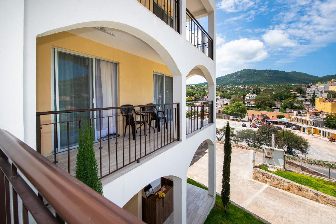 Hotel Quinta Las Fuentes Берналь Экстерьер фото